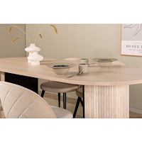Venture Home Bianca Oval Matgrupp