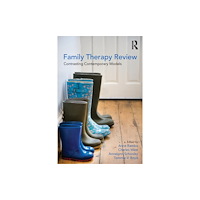 Taylor & francis ltd Family Therapy Review: Contrasting Contemporary Models (häftad, eng)