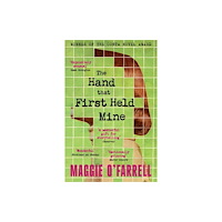 Headline Publishing Group The Hand That First Held Mine (häftad, eng)