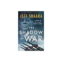 St Martin's Press The Shadow of War (häftad, eng)