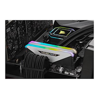 Corsair CORSAIR Vengeance RGB RT - DDR4 - sats - 16 GB: 2 x 8 GB - DIMM 288-pin / PC4-28800 - ej buffrad