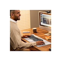 Logitech Logitech Signature Slim Solar+ K980