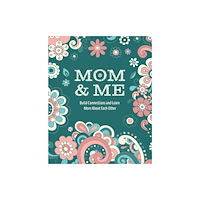 Quarto Publishing Group USA Inc Mom & Me (häftad, eng)