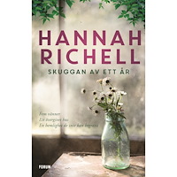 Hannah Richell Skuggan av ett år (bok, storpocket)