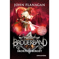 John Flanagan Skorpionberget (bok, kartonnage)