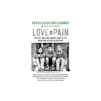 Hachette Australia Love & Pain (inbunden, eng)
