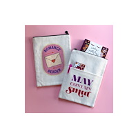 BOOKISHLY Romance Reader Book Sleeve