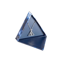 THE CARAT SHOP Harry Potter Deathly Hallows Gift Box with Spinning Deathly Hallows Necklace