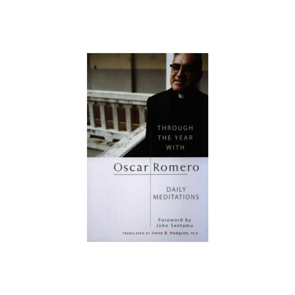 Through the Year With Oscar Romero (häftad, eng)