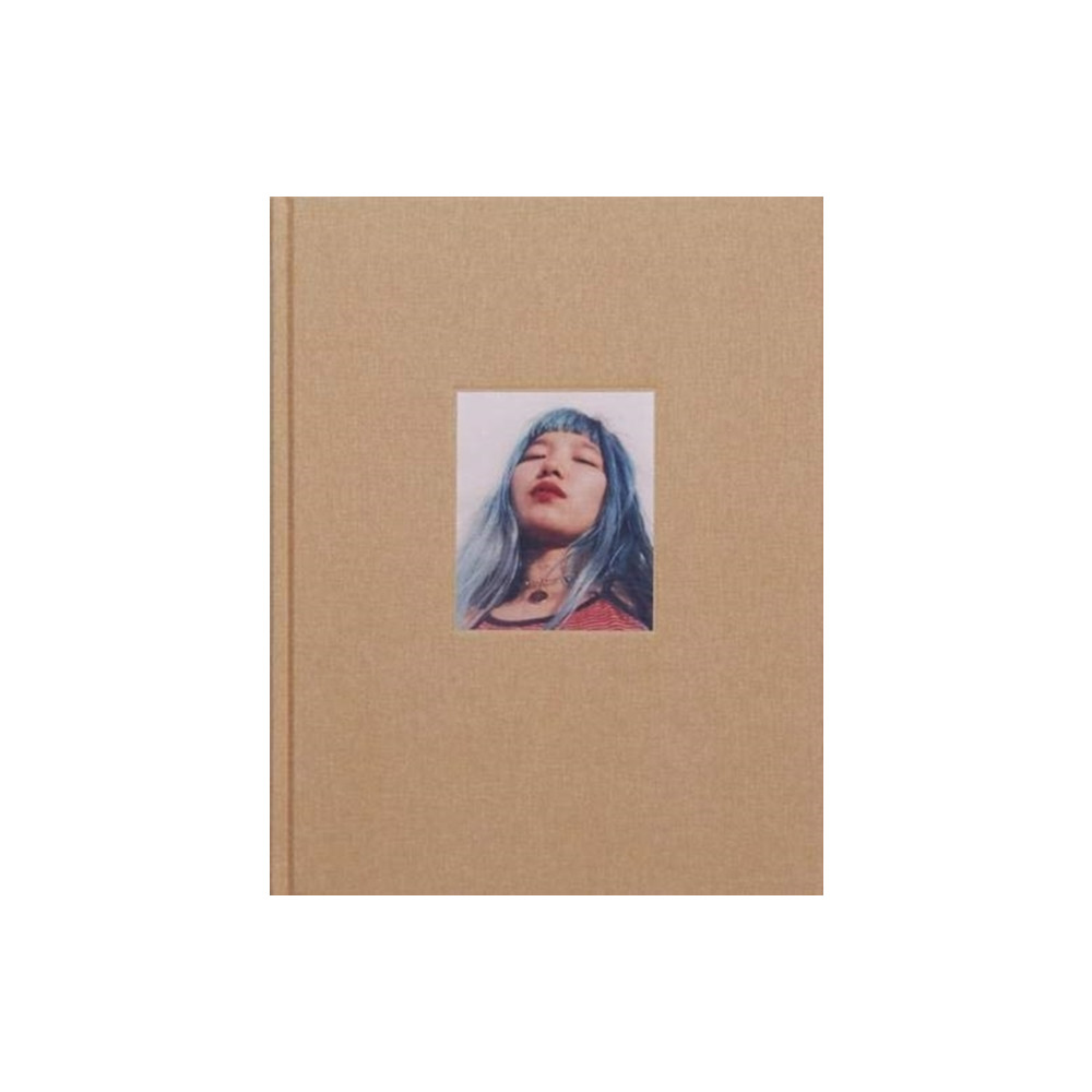 Aya (inbunden, english) Libraryman Co., Ltd.
