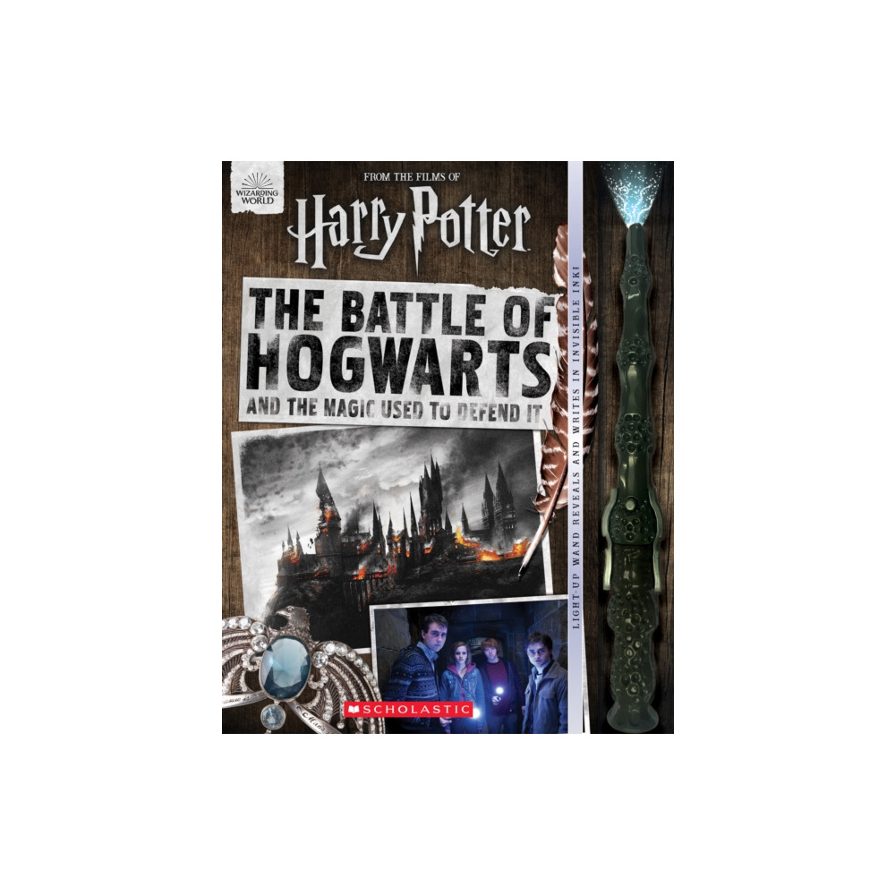 The Battle of Hogwarts and the Magic Used to Defend It (inbunden, english) Scholastic Inc.