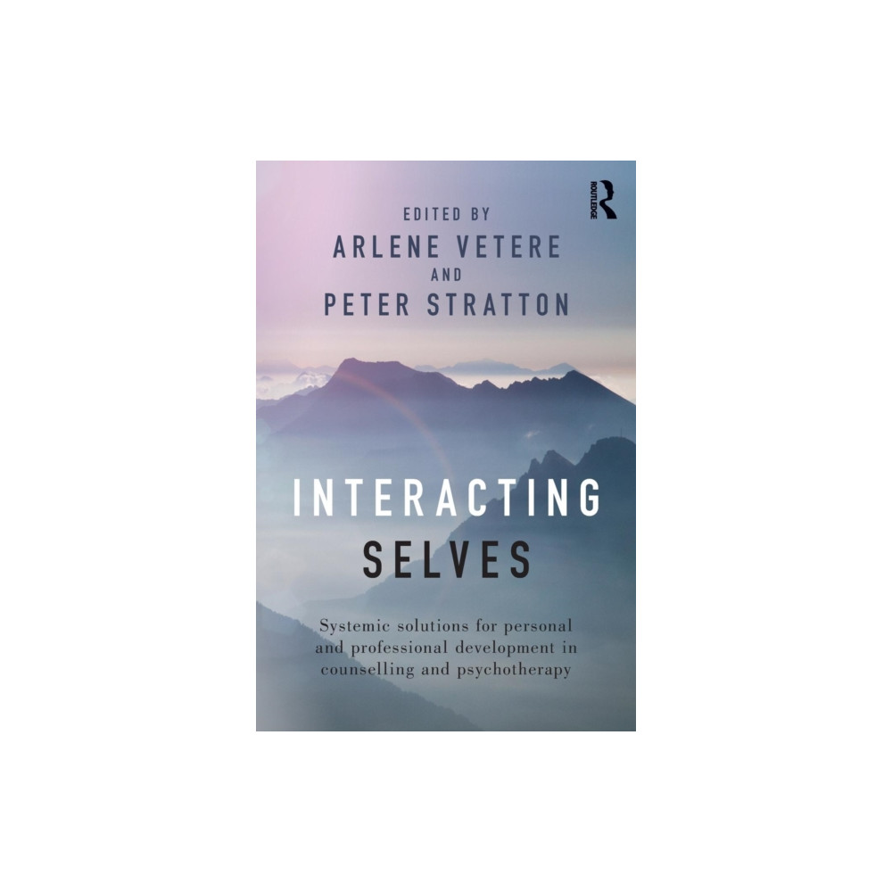 Interacting Selves (häftad, english) Taylor & francis ltd