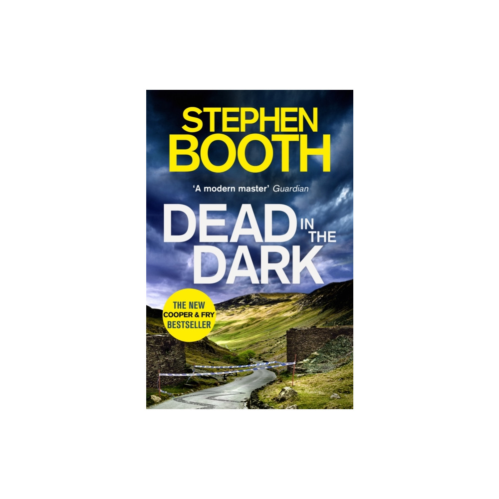 Dead in the Dark (häftad, english) Little, Brown Book Group