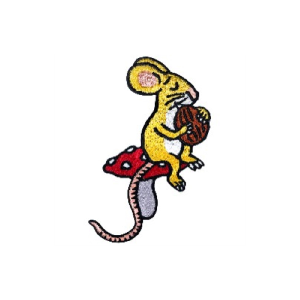 Mouse With Nut Sew On Patch Pawprint Family
