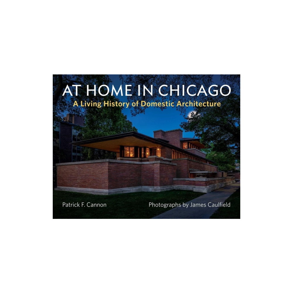 AT HOME IN CHICAGO (häftad, english) GLOBAL PUBLISHER SERVICES